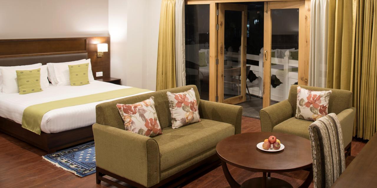 Cityhotel, 팀부 외부 사진