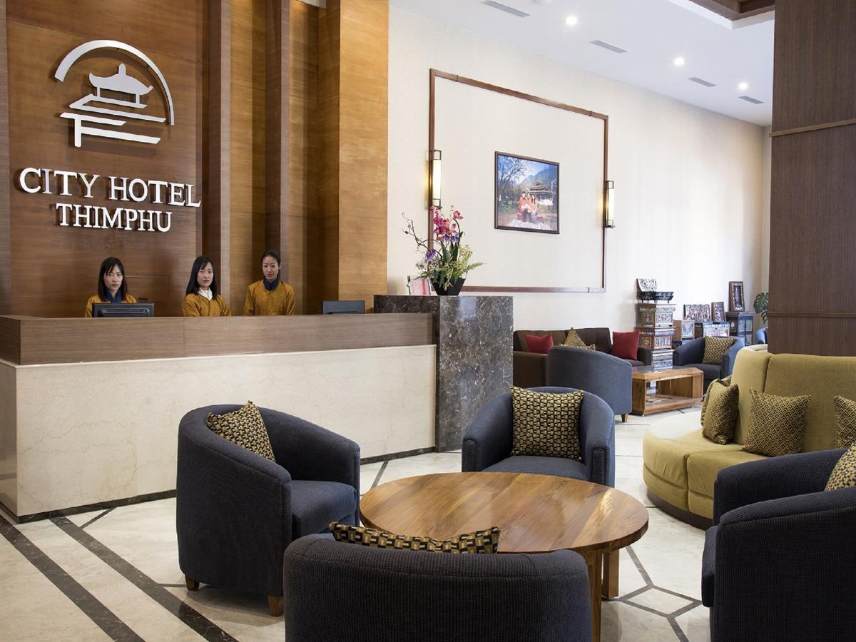Cityhotel, 팀부 외부 사진