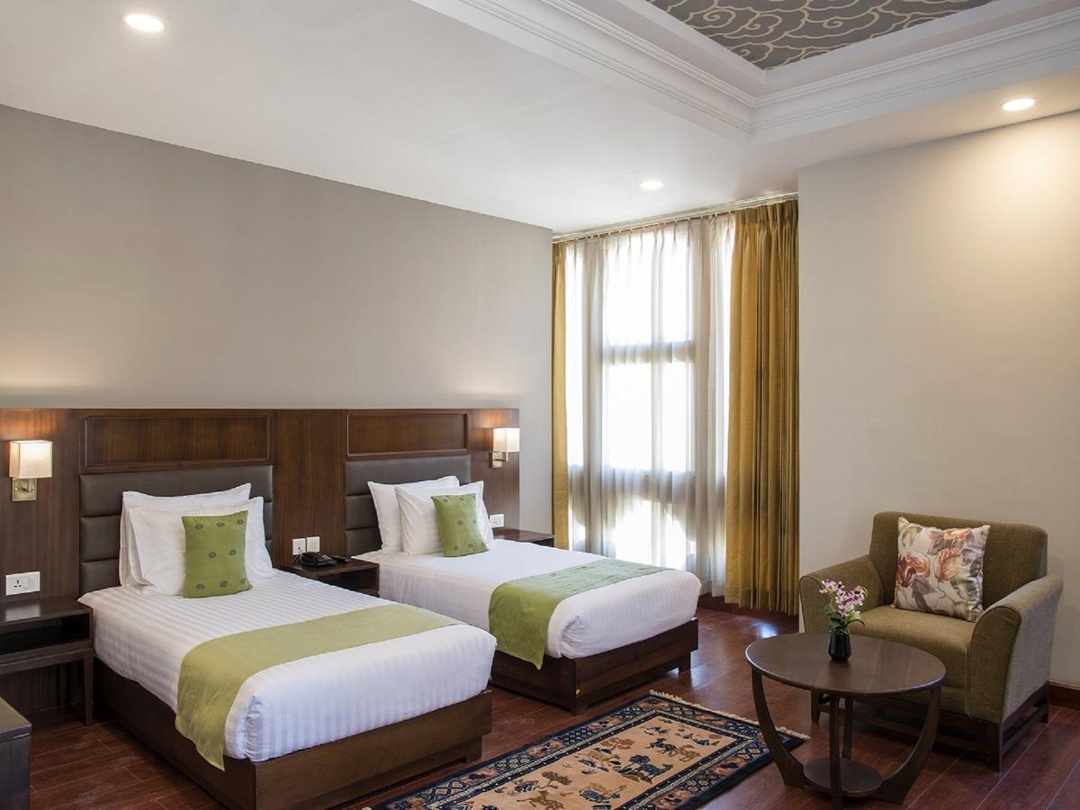 Cityhotel, 팀부 외부 사진