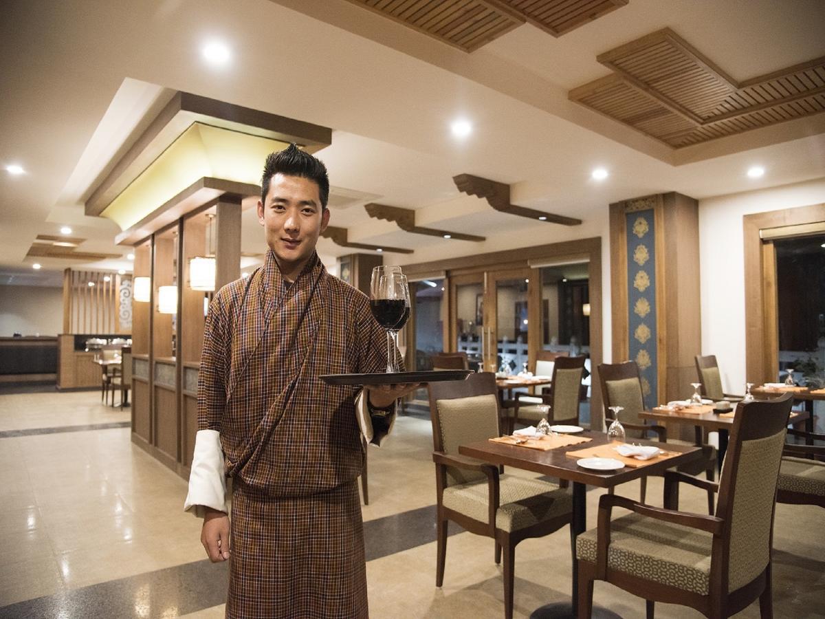 Cityhotel, 팀부 외부 사진
